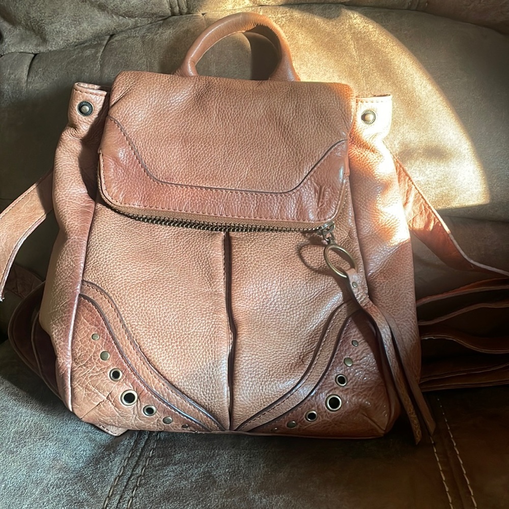 FRYE BACKPACK MATCHING WALLET